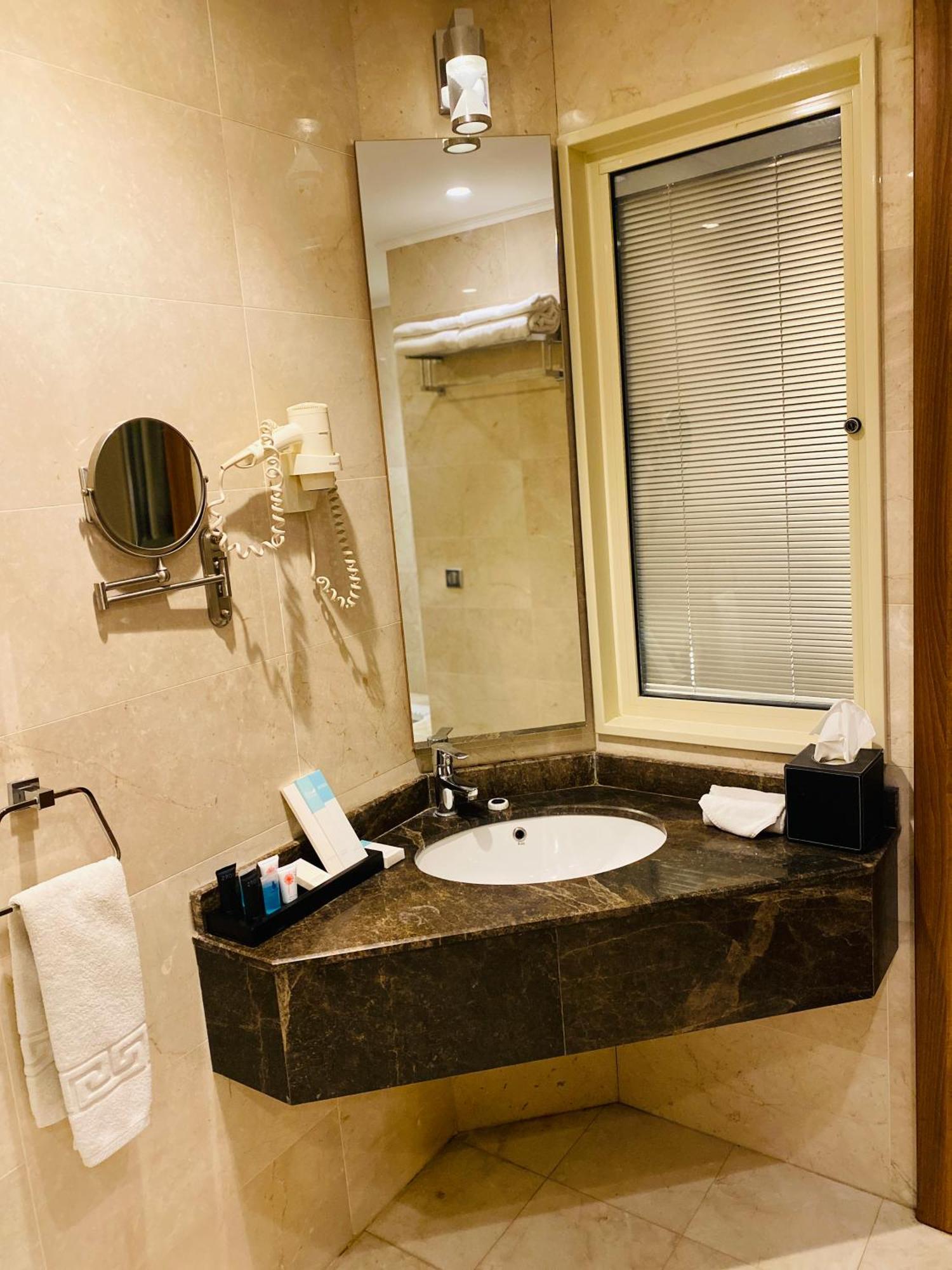 Karbala Rayhaan Hotel & Suites Exterior photo